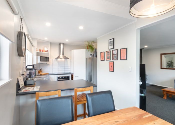  at 5A Gloucester Street, Silverstream, Upper Hutt, Wellington
