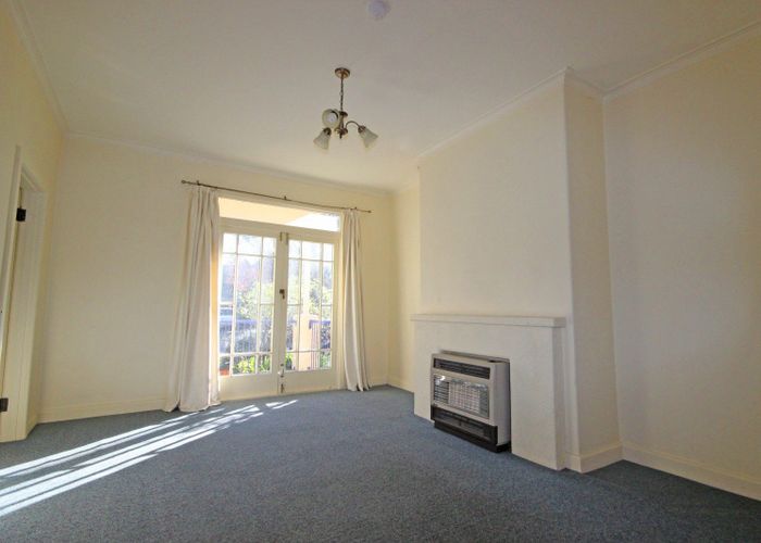  at 2/72 Te Awe Awe Street, Hokowhitu, Palmerston North, Manawatu / Whanganui