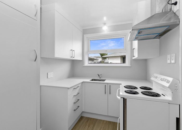  at 8A Stamford Grove, Avalon, Lower Hutt, Wellington