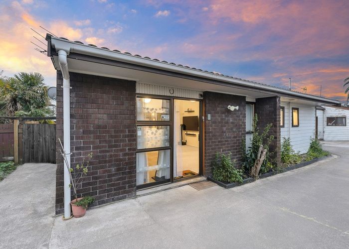  at 3/21 Northall Road, New Lynn, Waitakere City, Auckland