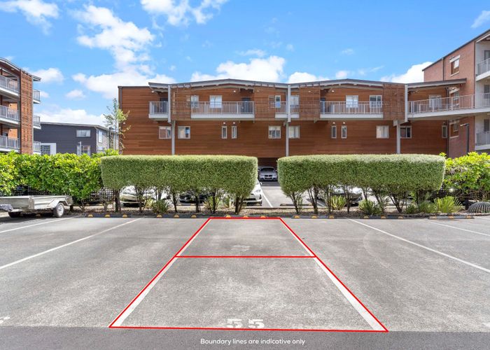  at 102a/160 Hobsonville Point Road, Hobsonville, Waitakere City, Auckland
