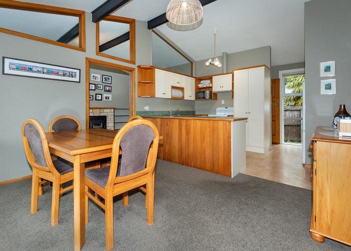  at 7 Penwood Street, Russley, Christchurch