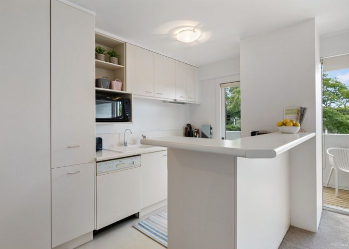  at 3/5 Hampton Drive, Kohimarama, Auckland