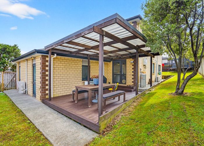  at 94 Keri Vista Rise, Papakura, Papakura