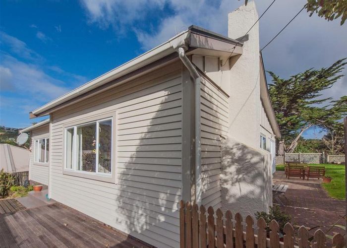  at 34 Glenside Road, Glenside, Wellington