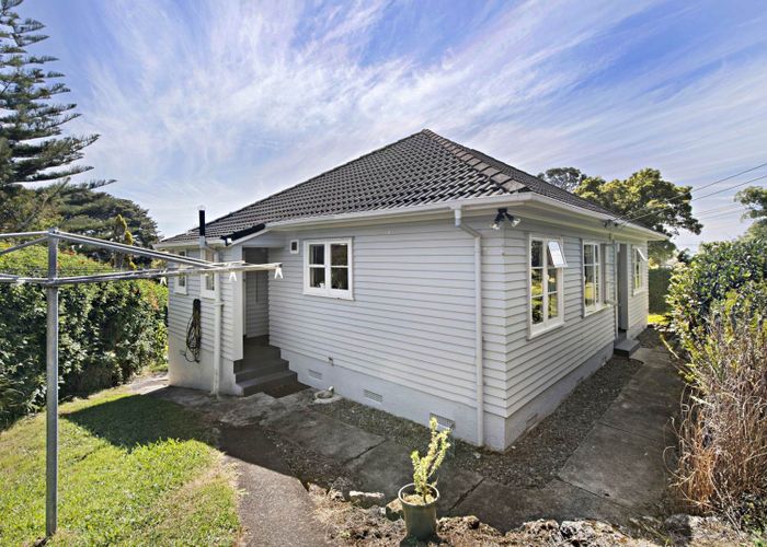  at 1 Simmonds Avenue, Three Kings, Auckland City, Auckland