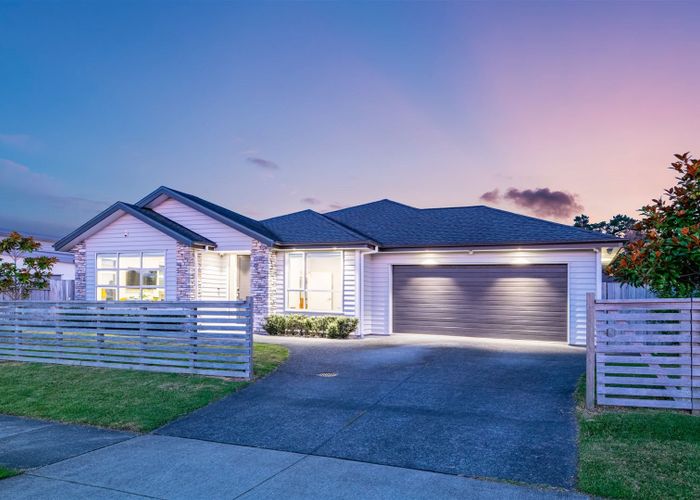  at 17 Aporo Drive, Kumeu