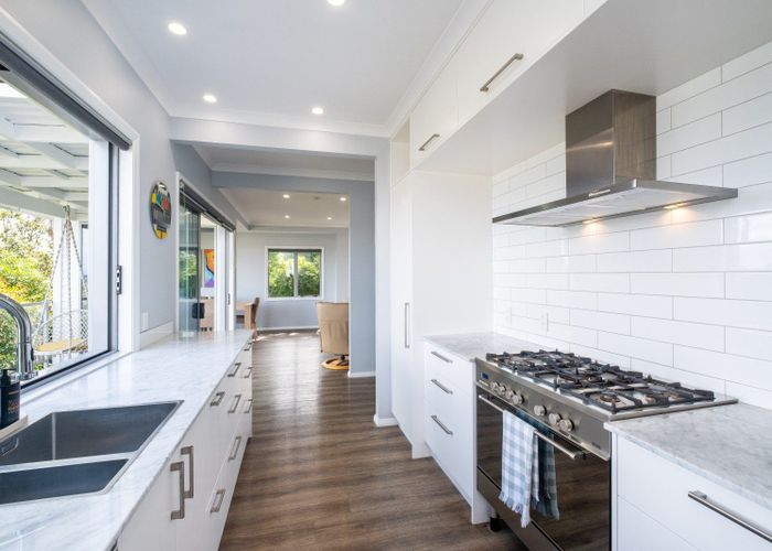 For sale 52 Simla Terrace, Hospital Hill, Napier, Hawke's Bay homes