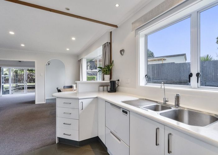  at 10 Whitby Place, Westown, New Plymouth