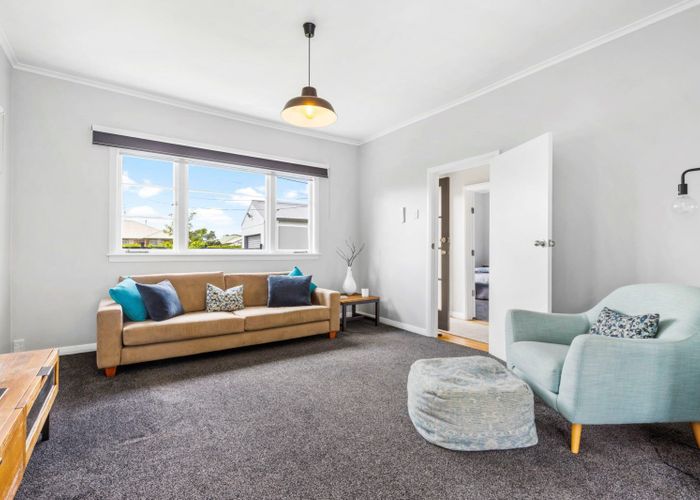  at 3 Brooklyn Road, Claudelands, Hamilton