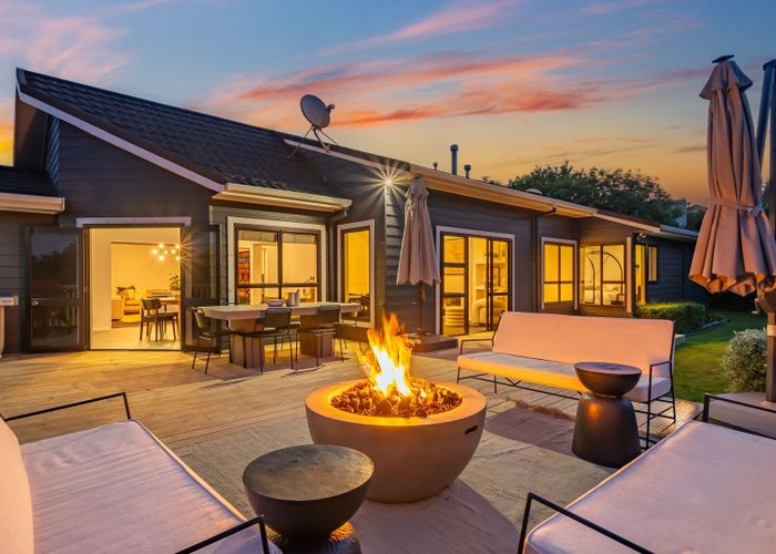  at 77 Joseph Banks Drive, Whitby, Porirua