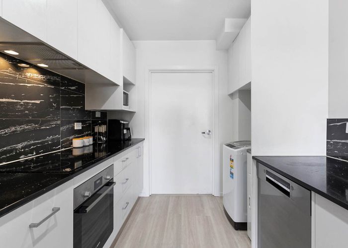  at 104/4 Richards Avenue, Papatoetoe, Manukau City, Auckland