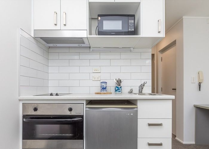  at 4/72 Nelson, City Centre, Auckland City, Auckland