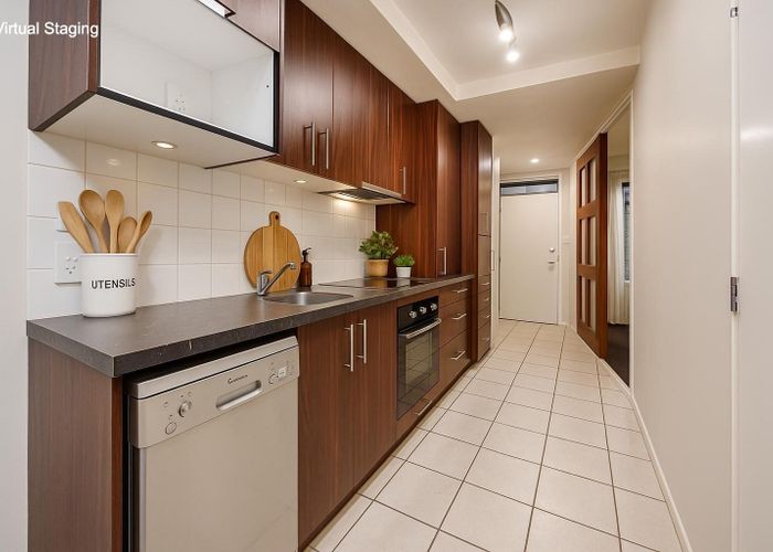  at 48/21 Armoy Drive, Dannemora, Manukau City, Auckland