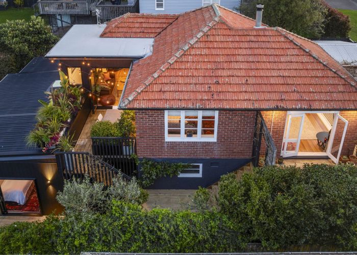  at 88 Kiwitea Street, Sandringham, Auckland