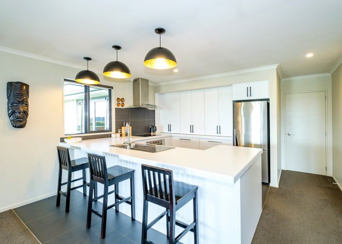  at 698 Landsborough Road, Claremont
