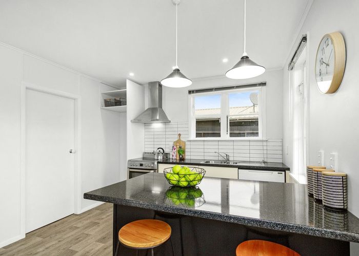  at 1/1 Strand Crescent, Naenae, Lower Hutt, Wellington