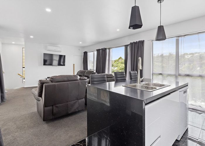  at 72a Bassett Road, Johnsonville, Wellington, Wellington