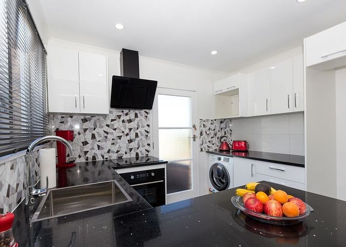  at 1/40A Hamlin Road, Mount Wellington, Auckland City, Auckland