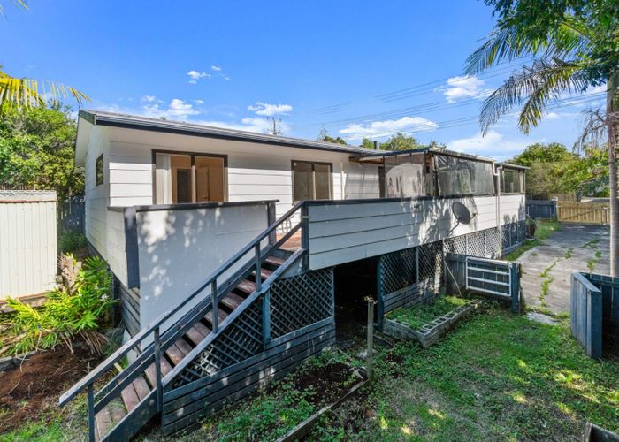  at 41 D'Oyly Drive, Stanmore Bay, Whangaparaoa