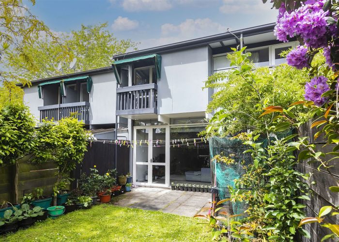  at 3/43 Fendalton Road, Fendalton, Christchurch City, Canterbury