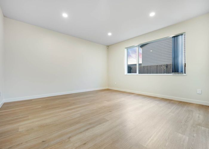  at 6 Lords Way, Millwater, Rodney, Auckland