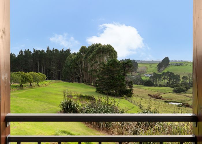  at 99 Spur Road, Stillwater, Silverdale