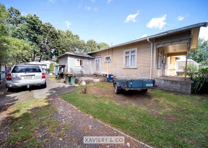  at 23 Gray Avenue, Mangere East, Auckland