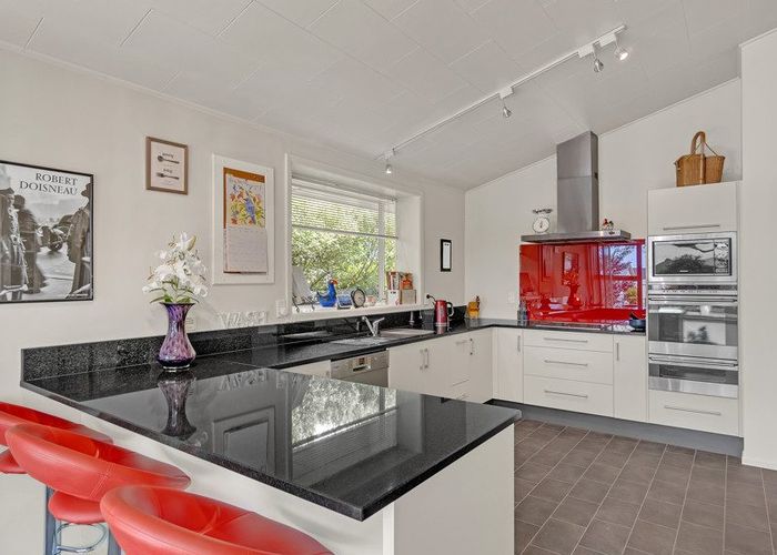  at 21 Ramore Place, Redwood, Christchurch