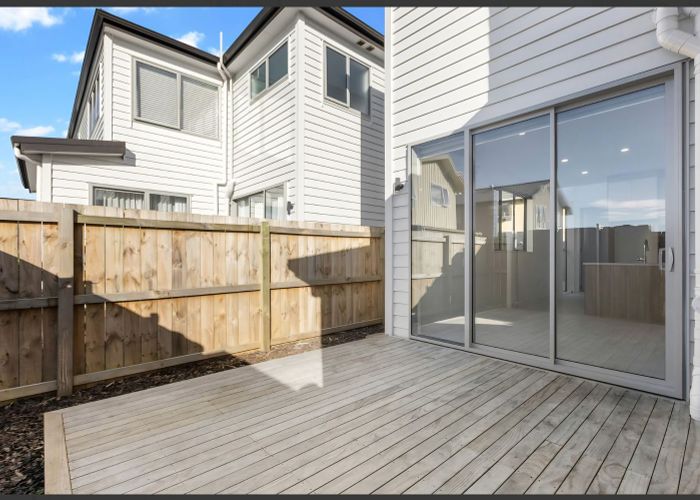  at 10B Playfair Road, Mount Roskill, Auckland City, Auckland