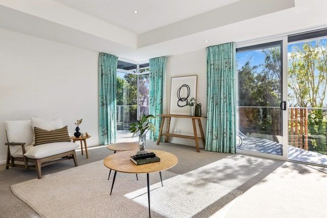  at 1 Overdale Drive, Cashmere, Christchurch