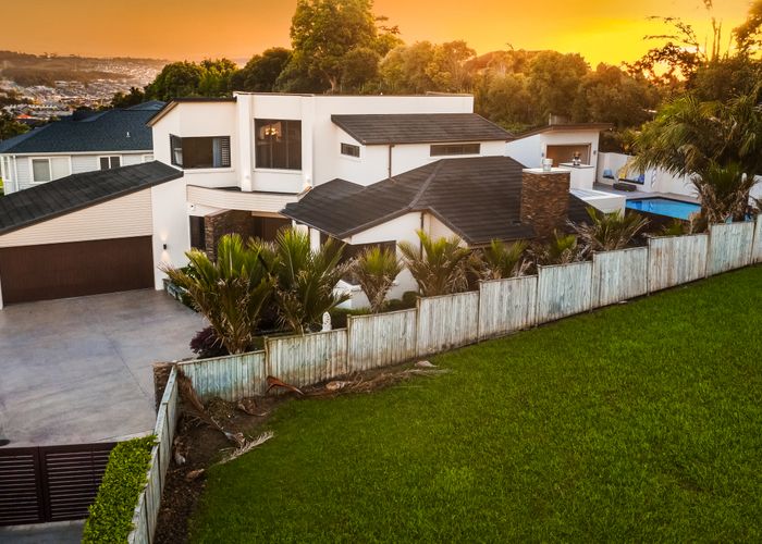  at 6 Kenley Heights, Flat Bush, Auckland