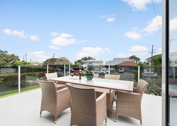  at 12 Ealing Crescent, Beachlands, Auckland