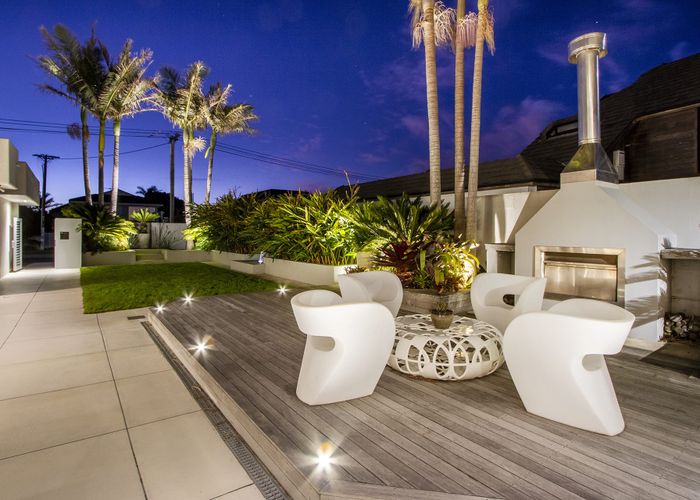  at 33 Ocean View Road, Milford, Auckland