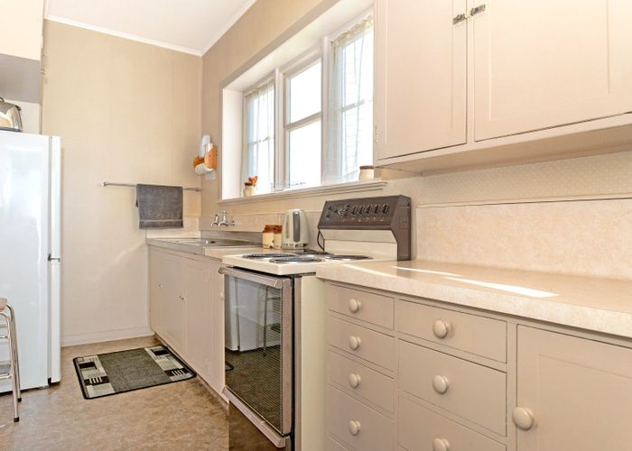  at 2 Townley Street, Te Hapara, Gisborne