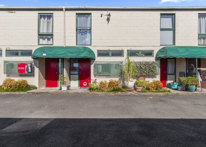  at 8/1 Coates Street, Hamilton East, Hamilton, Waikato