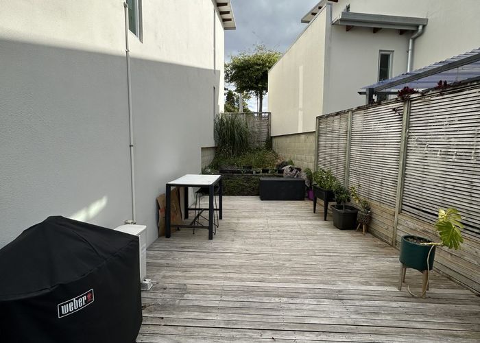  at 3/20 Schnapper Rock Road, Schnapper Rock, Auckland