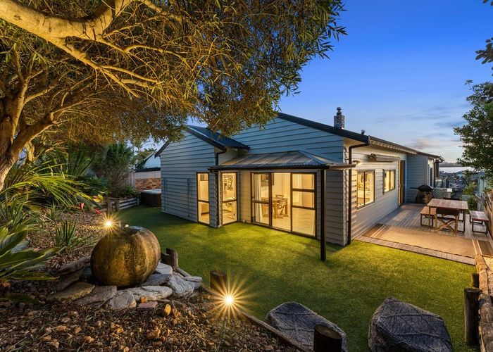  at 22 Morrow Avenue, Bucklands Beach, Auckland