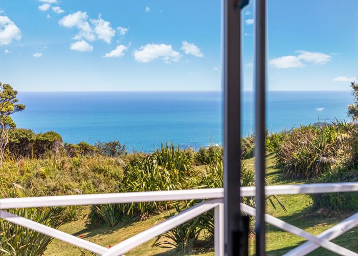  at 13 Te Ahuahu Road, Piha, Waitakere City, Auckland