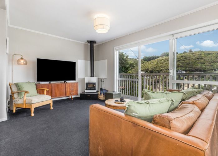  at 31 Airlie Road, Plimmerton, Porirua, Wellington