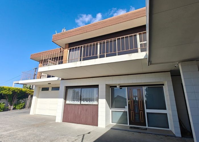  at 149 East Coast Road, Castor Bay, North Shore City, Auckland