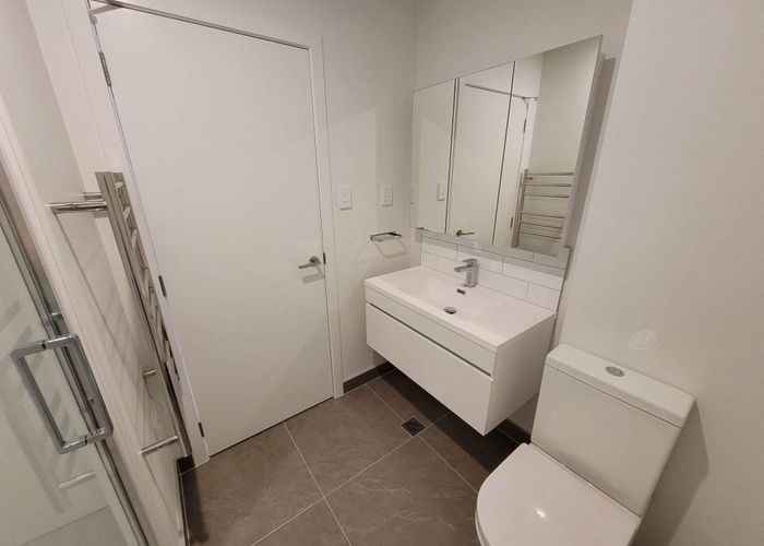  at 12 Whakahui Lane, Mangere Bridge, Manukau City, Auckland