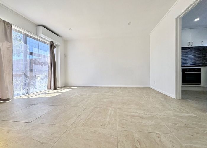  at 2/113 Avenue Road, Otahuhu, Auckland