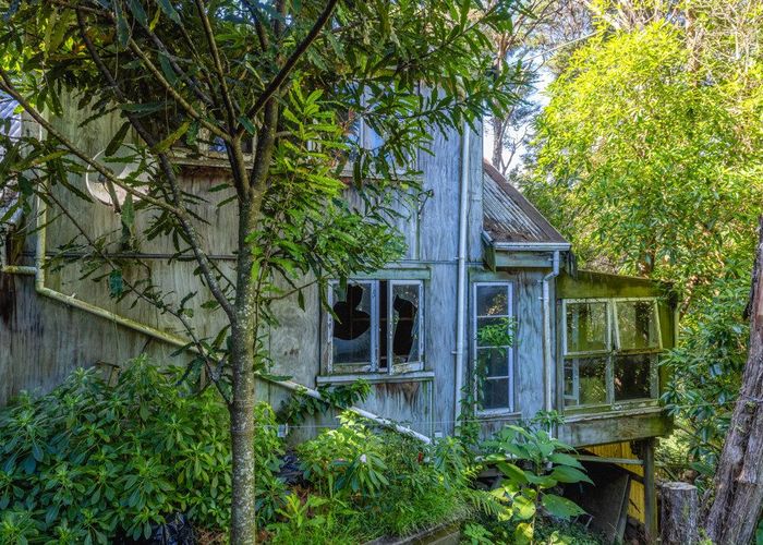  at 75 Victoria Road South, Onetangi, Waiheke Island, Auckland