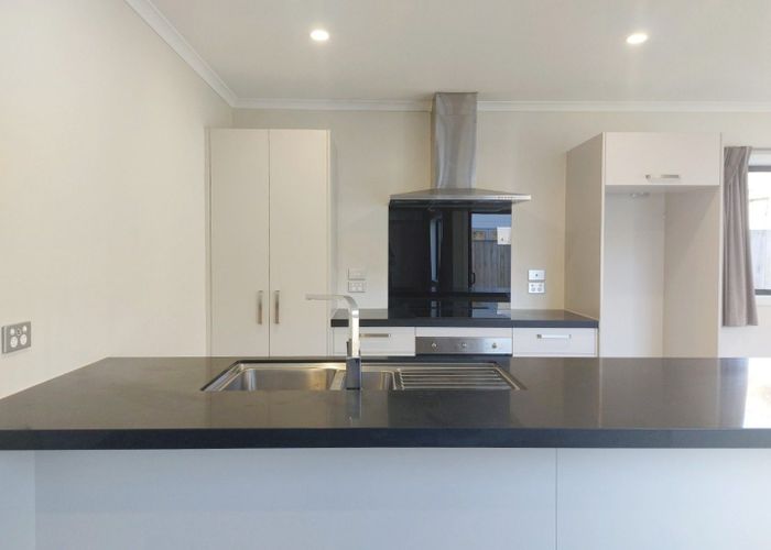  at 35 Ridgedale Crescent, Flagstaff, Hamilton, Waikato