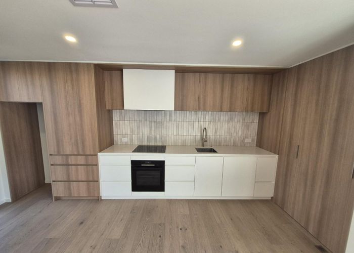  at 2/23 Webb Street, Merivale, Christchurch City, Canterbury