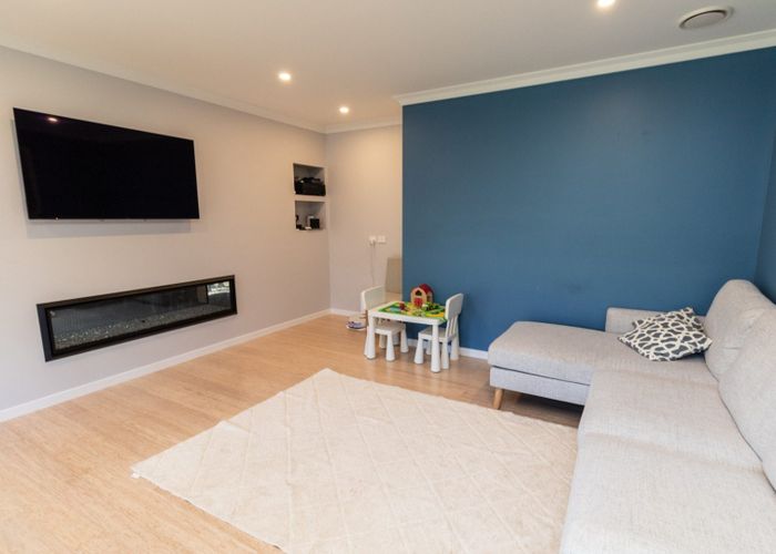  at 7 Don Griffin Grove, Trentham, Upper Hutt