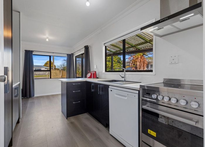  at 19 Hall Road, Te Puke