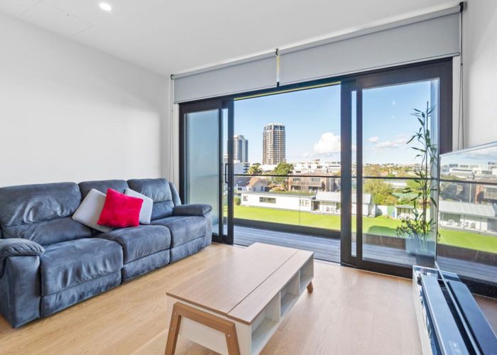  at 207/74 Anzac Street, Takapuna, North Shore City, Auckland