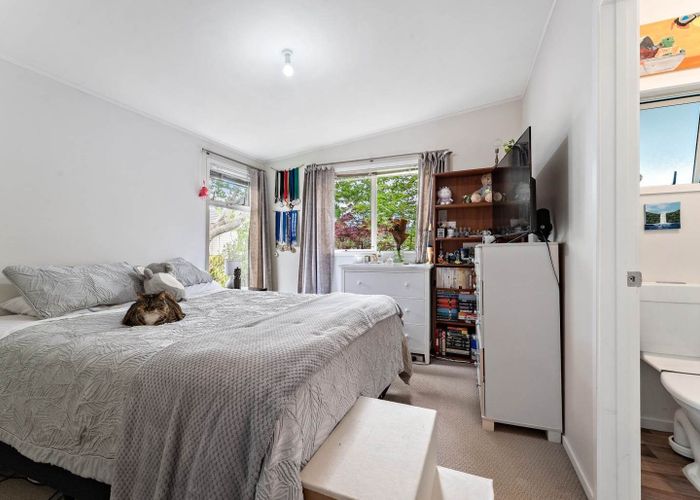  at 10 Allender Drive, Torbay, Auckland